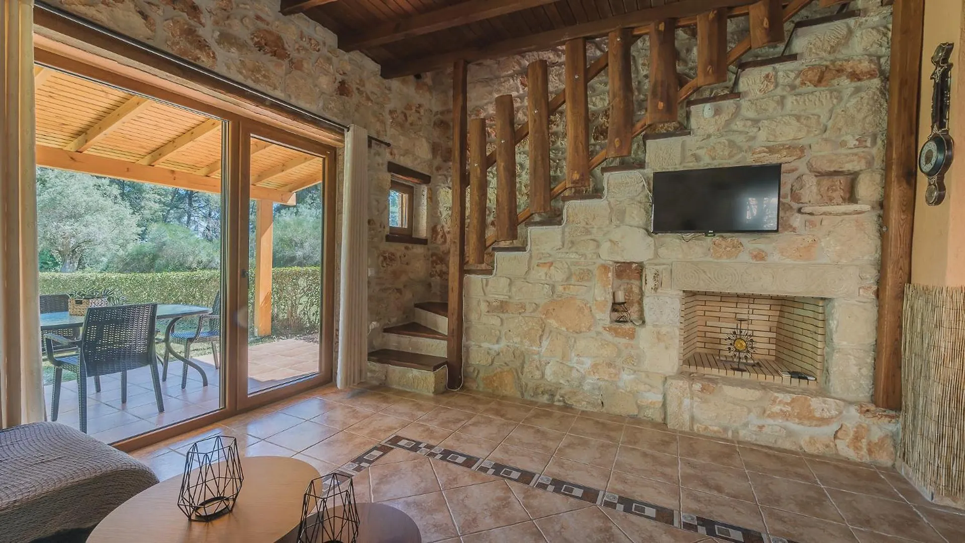 Stone Made 3 Private Villa Kriopigi Greece